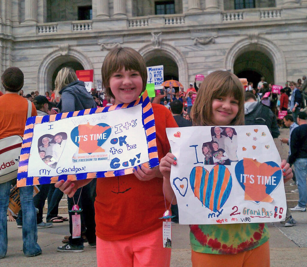 Julie's kids at the Minnesota State Capitol in 2013